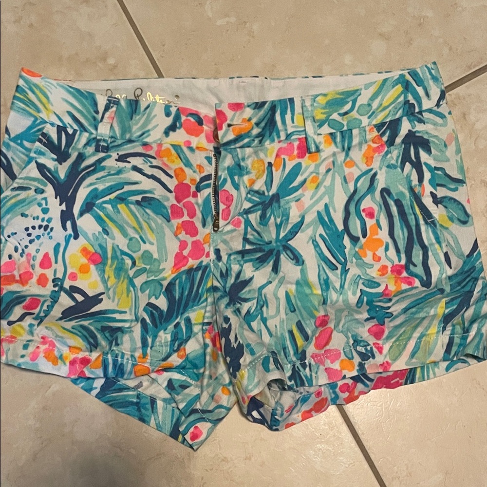 Lilly Pulitzer Vibrant Tropical Shorts